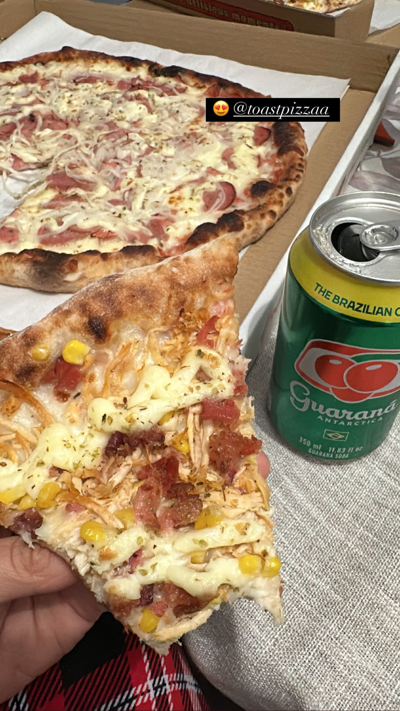 Fatia de Pizza Brasileira Close-up